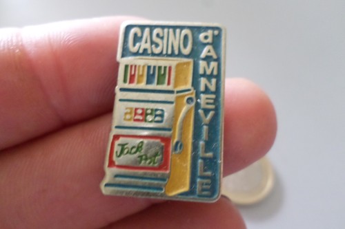 Badge pin broche - s, casino