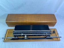 Introuvable Grand chariot pour ￼Machine à écrire à index Mignon 4 TYPEWRITER