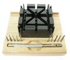 10 chasse goupilles + outil +