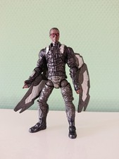 Figurine Personnage Marvel Falcon Jeux Jouet Miniature - 10cm