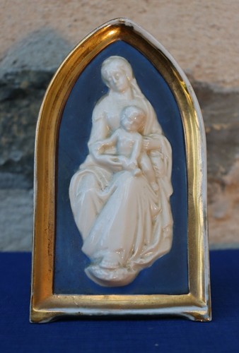 V43 relief porcelaine vierge - v43,