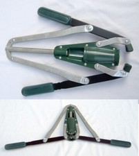 BOUCHONNEUSE - BOUCHEUSE -