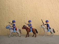 PLAYMOBIL : soldats cavaliers