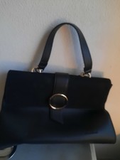 Sac à main cuir noir Manoukian, jamais servi.