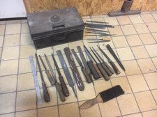 Ancienne Caisse Metal Fer A