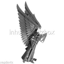 RCSQ05 STATUE RAVENWING
