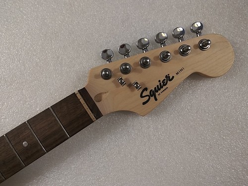 Mini squier fender 2020 - squier,