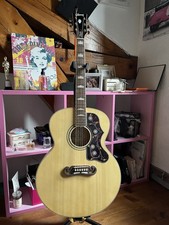 Gibson J-200 de 2016 Superbe
