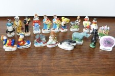 19 FÈVES "METIERS, FÊTES