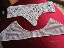 2 anciens cols ou accessoires