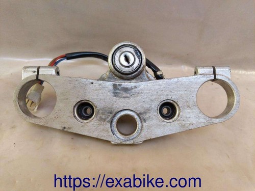 Fourche superieur pour - de,