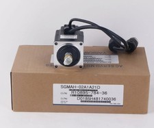 New YASKAWA SGMAH-02A1A21D Servo Motor SGMAH02A1A21D DHL Expedited Shipping