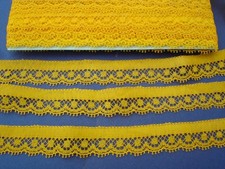 10  METRES FINE DENTELLE ANCIENNE  NON LYCRA  Largeur 1,8 cm.  Bouton d'or