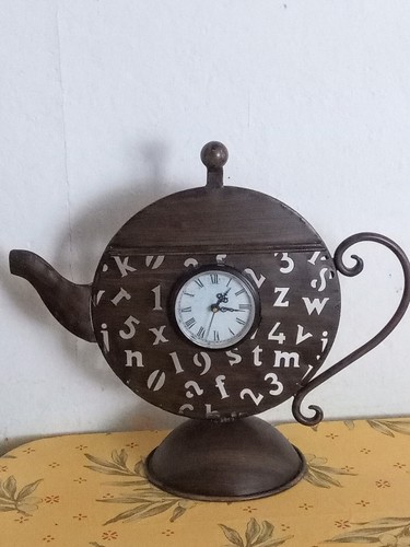 Horloge poser - a,