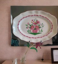 Plat ovale en  faïence de St