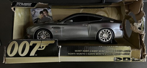 Aston martin vanquished - martin, die