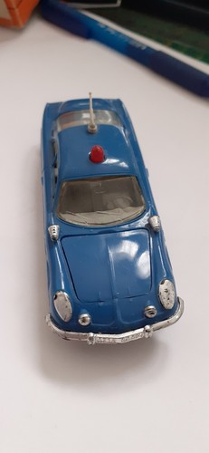 Belle ancienne norev a110 - belle,