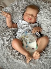 ?Adorable bébé reborn garçon cheveux peints. Kit Laura de Bonnie Brown.?