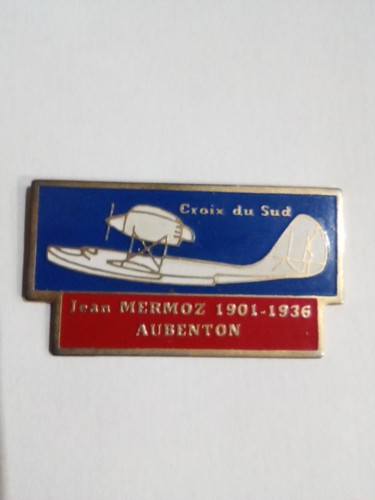 Pin avion biplan jean mermoz - biplan,