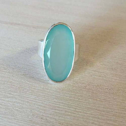 Joli turquoise calcédoine - turquoise,
