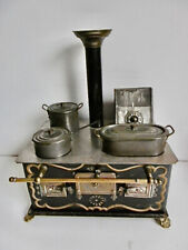 RARE JOUET SUPERBE CUISINIÈRE À ALCOOL EN TÔLE TOUT D'ORIGINE COMPLET TBE - 1900