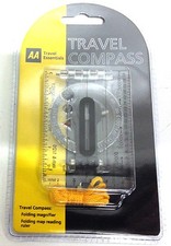 Une boussole de voyage AA