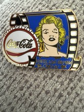 PINS MARILYN MONROE COCA COLA