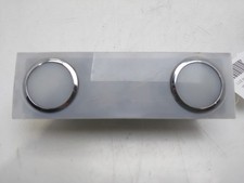 7L6947105A lumière habitacle