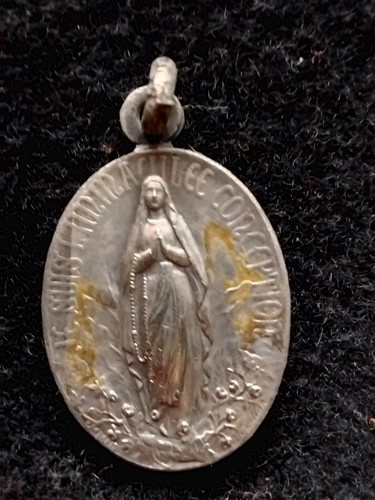 Ancienne médaille religieuse