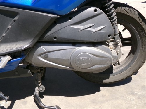 120334 couvercle moteur kymco - 120334,