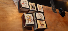 6 anciennes boîtes d'
