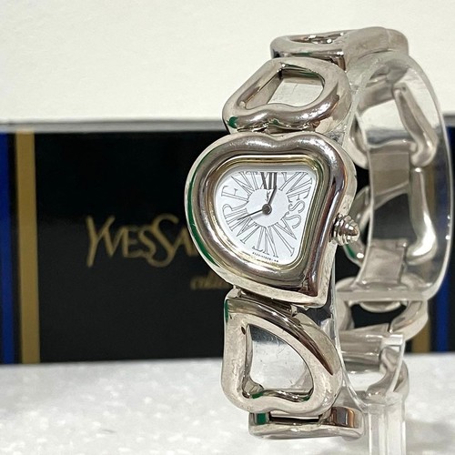 Montre yves saint - yves,