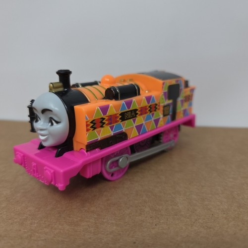 Nia thomas friends motorized - &,