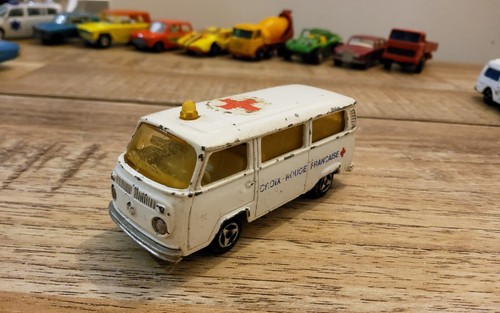 Volkswagen combi ambulance