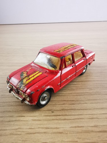 Dinky toys voiture miniature - dinky,