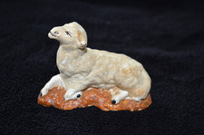 santon DEVINEAU, le mouton floqué couché, hauteur 6 cm, taille 4
