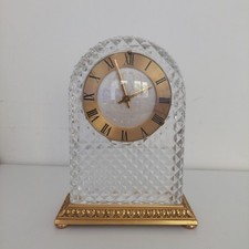 PENDULE REVEIL CRISTAL POINTE