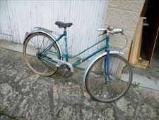 RARE VELO FREINS A TAMBOUR VINTAGE circa 1950/60 complet sauf phare avant sylvia