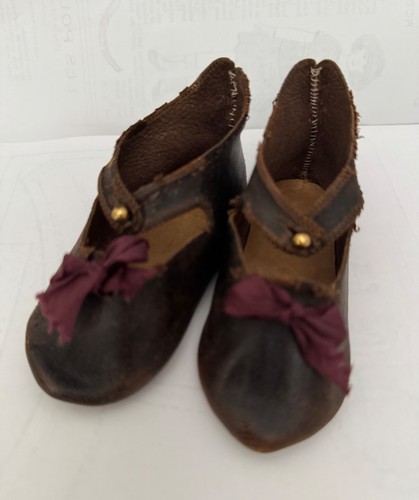 Chaussures poupees - chaussures,