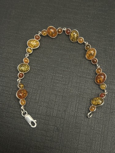 Belle bracelet avec ambre - avec,
