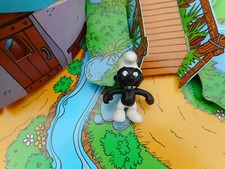 20007 schtroumpf noir angry