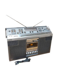 Sony CFS-686 FM/AM Stereo