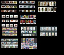 la série de timbres adhésifs