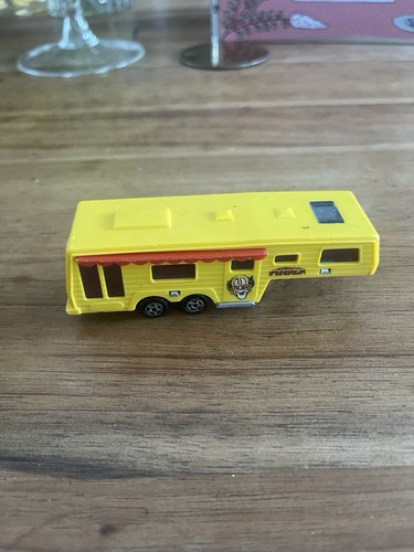 Majorette camping car deluxe - car,