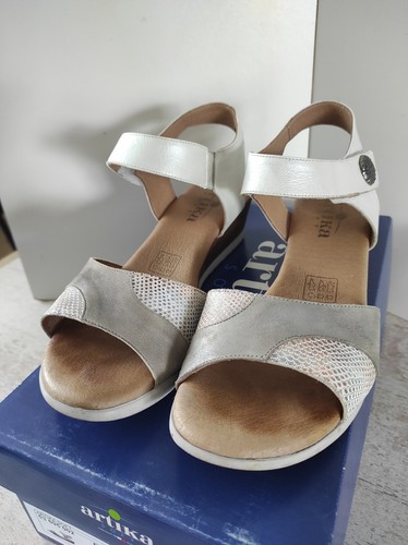 Paire chaussures talon - paire,