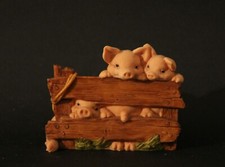3 Cochonnets  figurine