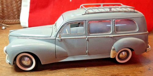 Peugeot 203 break grise - peugeot,