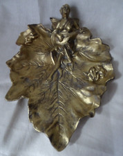 Vide poche feuille , femme