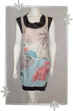 Superbe robe droite - =,