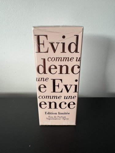 Eau parfum comme - de, une